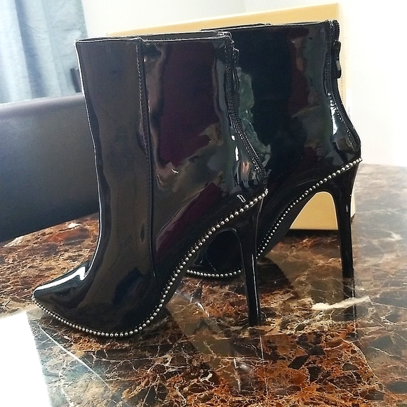 COPY - NWT, size 10, KILLER Stiletto booties - Picture 2 of 10